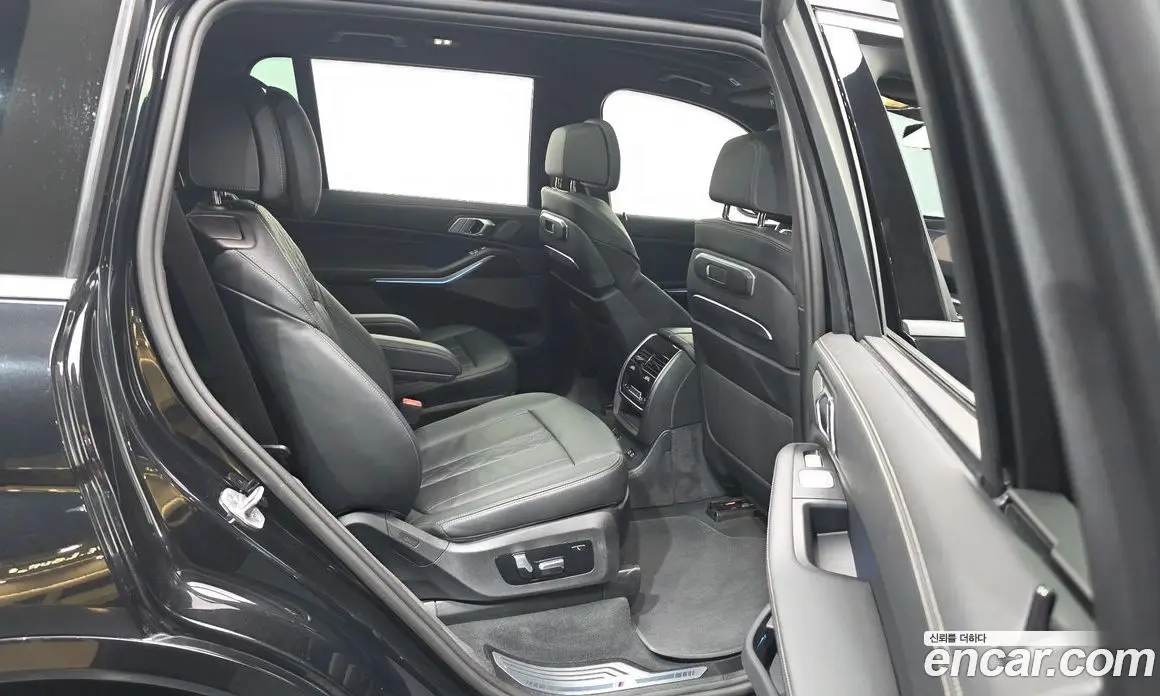 BMW X7 2025 3.0 автомат (гидро), фото 12 BMW X7 2025 3.0 автомат (гидро), фото 12