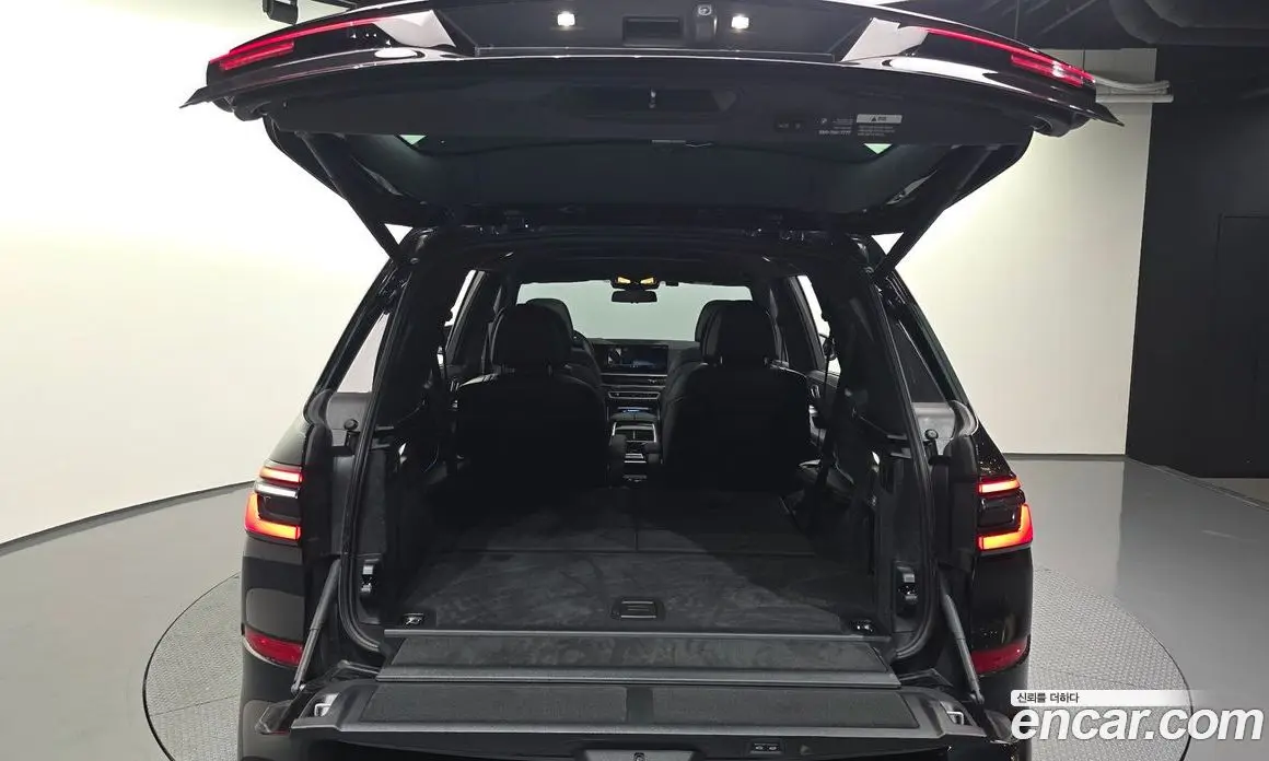 BMW X7 2025 3.0 автомат (гидро), фото 20 BMW X7 2025 3.0 автомат (гидро), фото 20