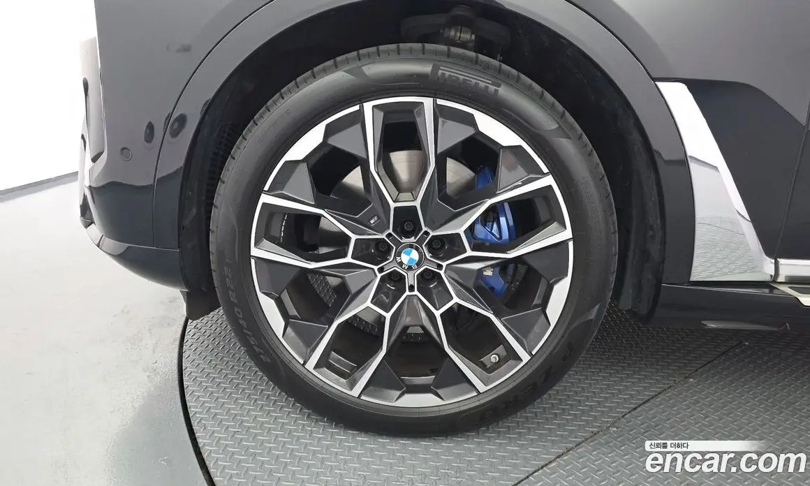 BMW X7 2025 3.0 автомат (гидро), фото 5 BMW X7 2025 3.0 автомат (гидро), фото 5