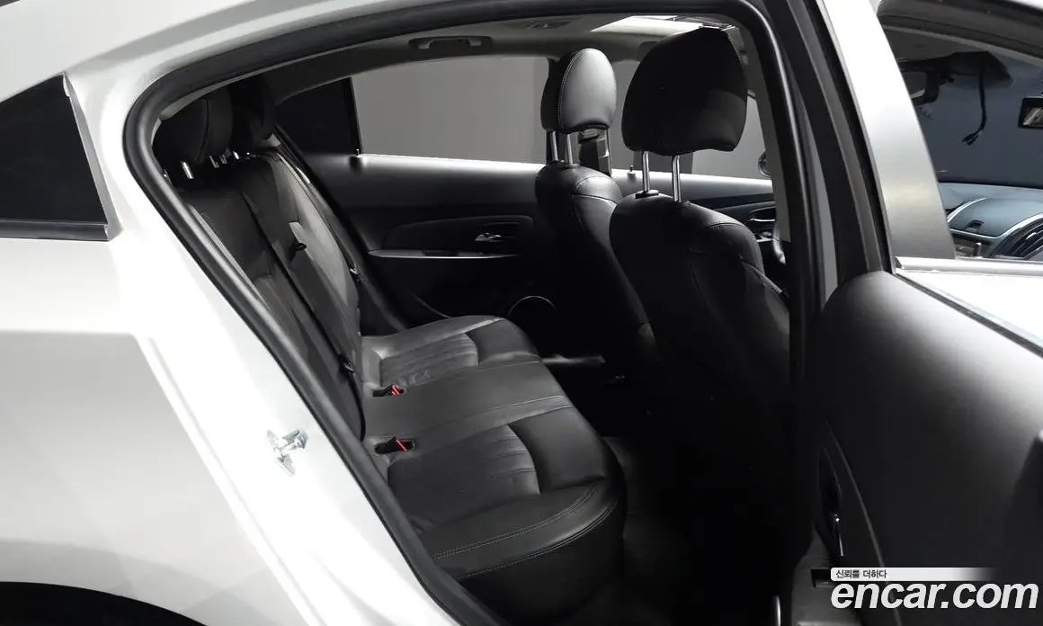 Chevrolet Cruze 2015 1.4 автомат (гидро), фото 12 Chevrolet Cruze 2015 1.4 автомат (гидро), фото 12
