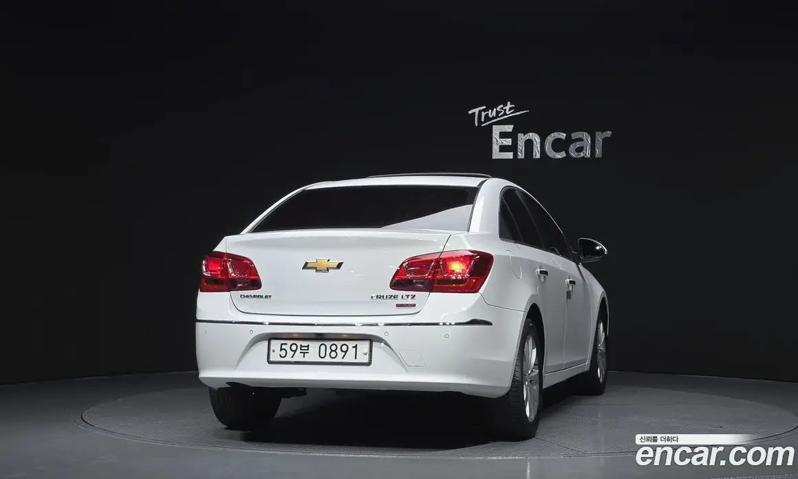 Chevrolet Cruze 2015 1.4 автомат (гидро), фото 4 Chevrolet Cruze 2015 1.4 автомат (гидро), фото 4