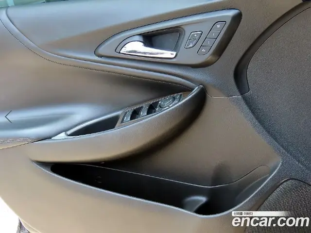 Chevrolet Malibu 2016 1.5 автомат (гидро), миниатюра 11