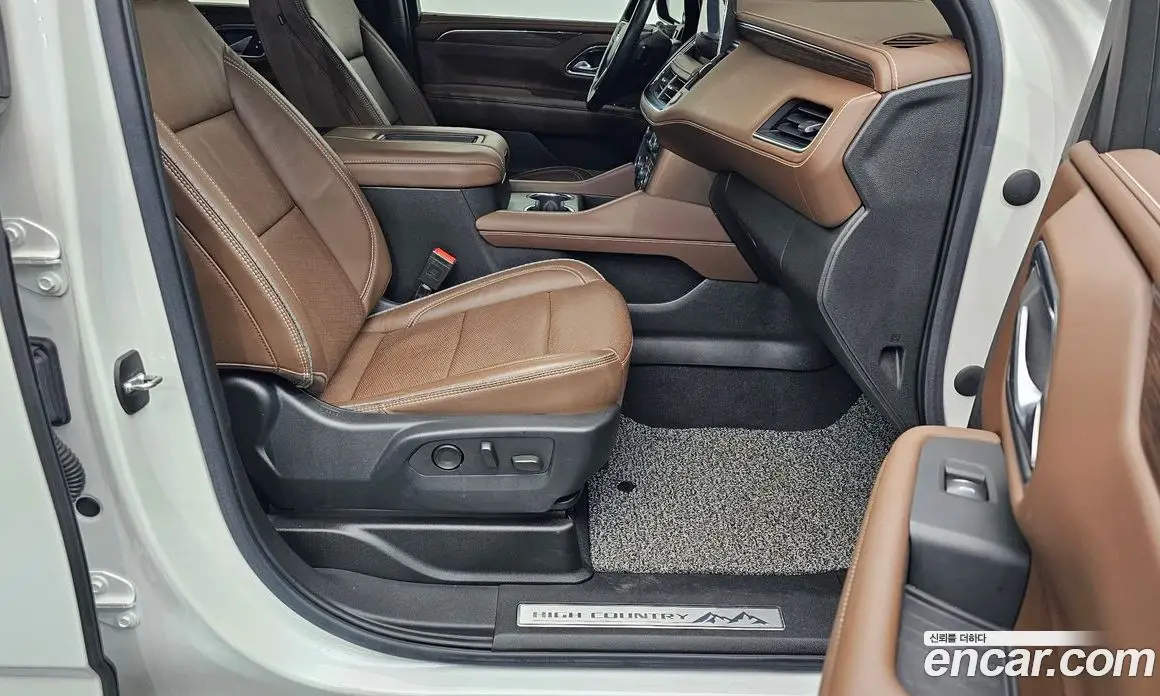 Chevrolet Tahoe 2022 6.2 автомат (гидро), фото 16