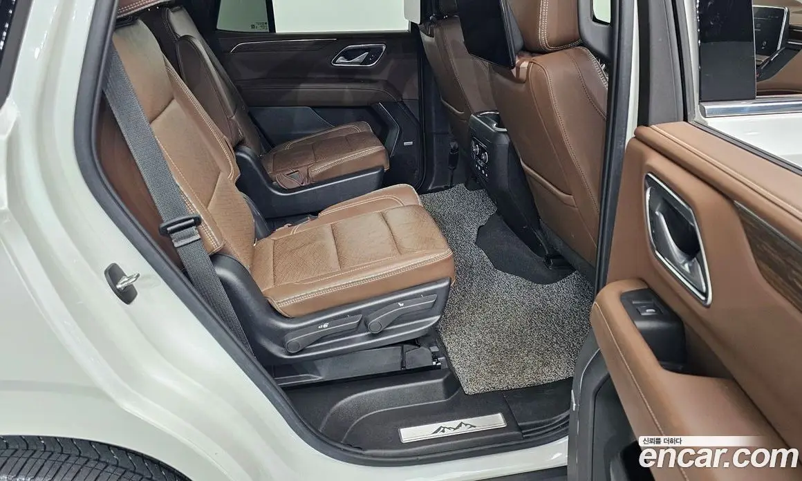 Chevrolet Tahoe 2022 6.2 автомат (гидро), фото 17