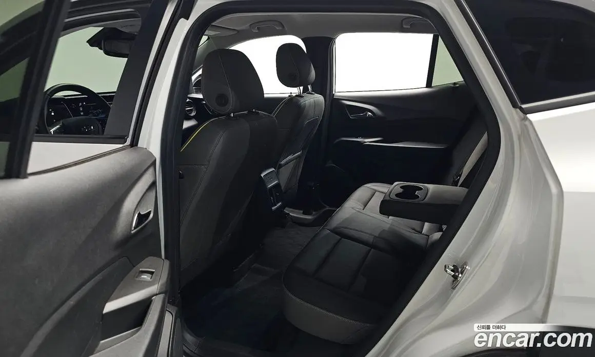 Chevrolet Trax 2023 1.2 автомат (гидро), фото 17