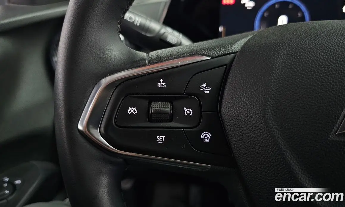 Chevrolet Trax 2023 1.2 автомат (гидро), фото 27