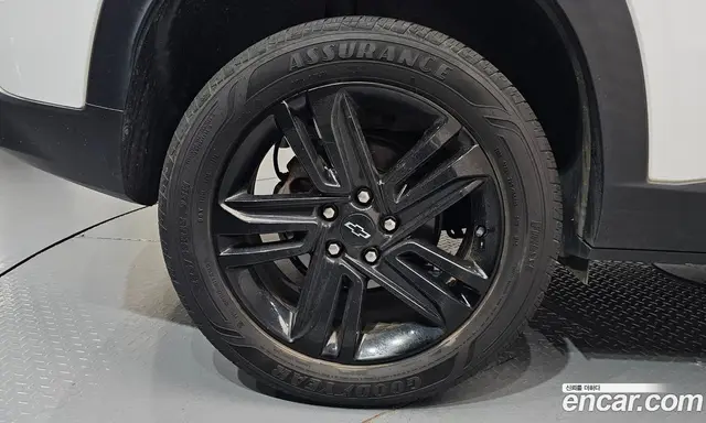 Chevrolet Trax 2023 1.2 автомат (гидро), миниатюра 6