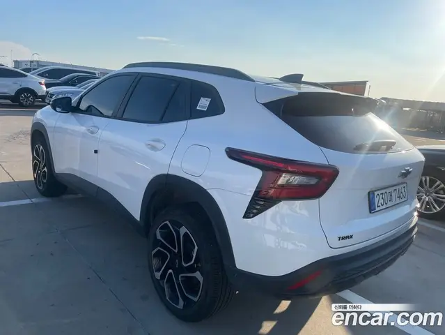 Chevrolet Trax 2025 1.2 автомат (гидро), миниатюра 3