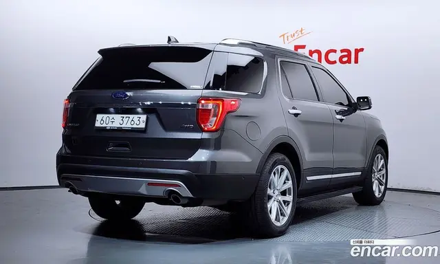 Ford Explorer 2017 3.5 автомат (гидро), миниатюра 2 Ford Explorer 2017 3.5 автомат (гидро), миниатюра 2