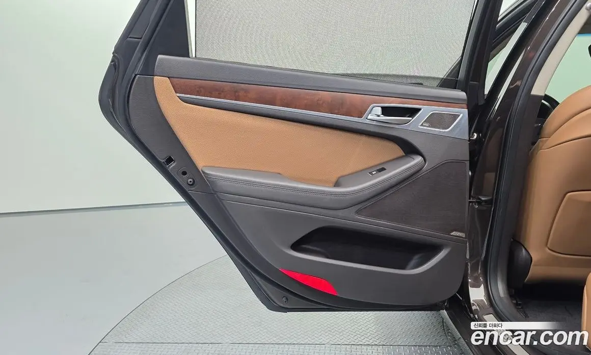 Genesis G80 2017 3.3 автомат (гидро), фото 15 Genesis G80 2017 3.3 автомат (гидро), фото 15