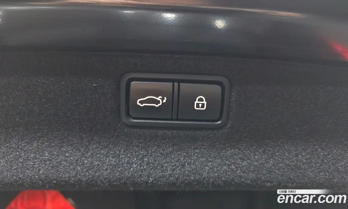 Genesis G80 2017 3.3 автомат (гидро), фото 27 Genesis G80 2017 3.3 автомат (гидро), фото 27