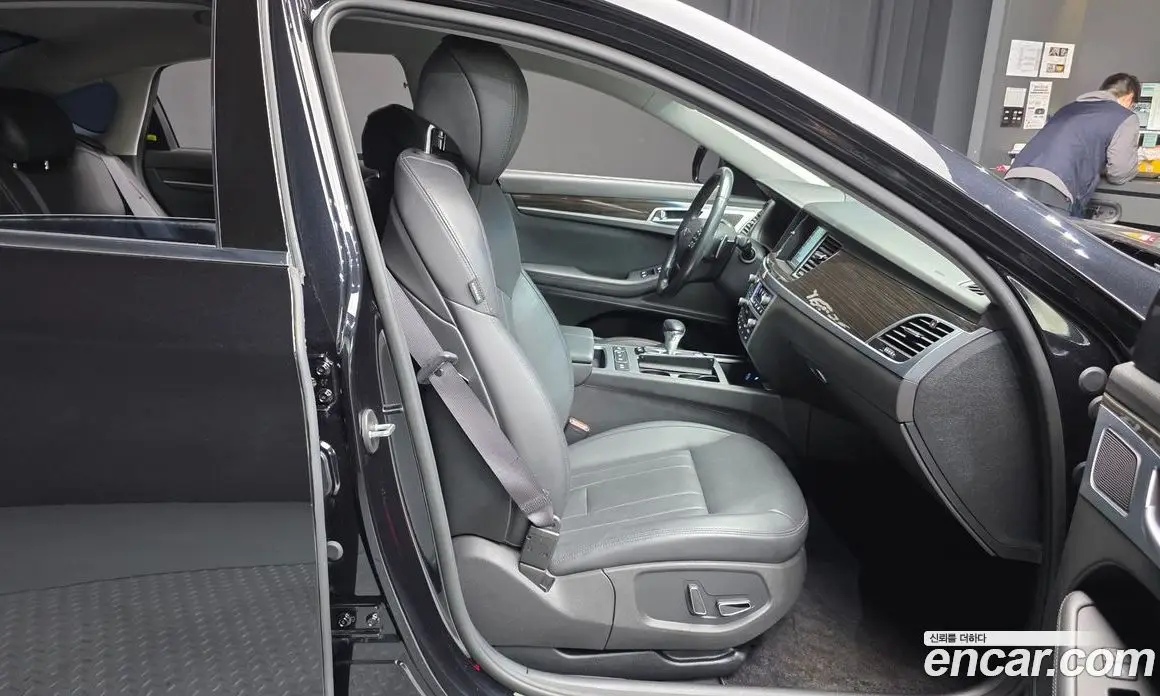 Genesis G80 2019 3.3 автомат (гидро), фото 12 Genesis G80 2019 3.3 автомат (гидро), фото 12
