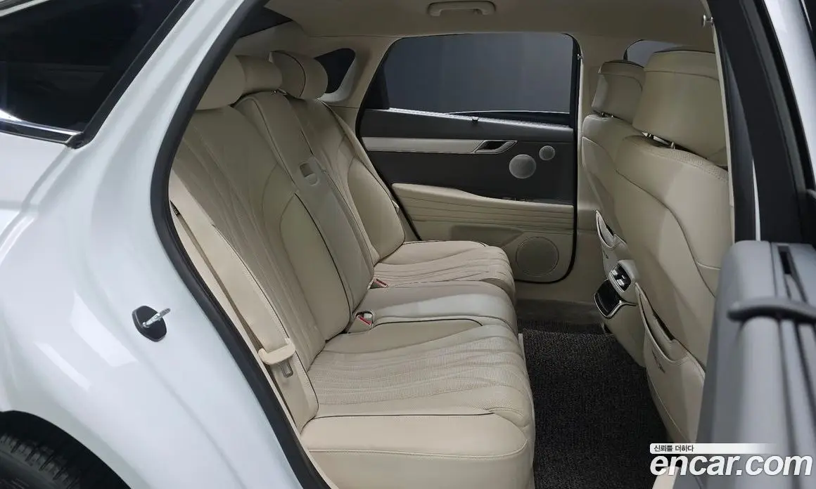Genesis G80 2024 2.5 автомат (гидро), фото 17 Genesis G80 2024 2.5 автомат (гидро), фото 17
