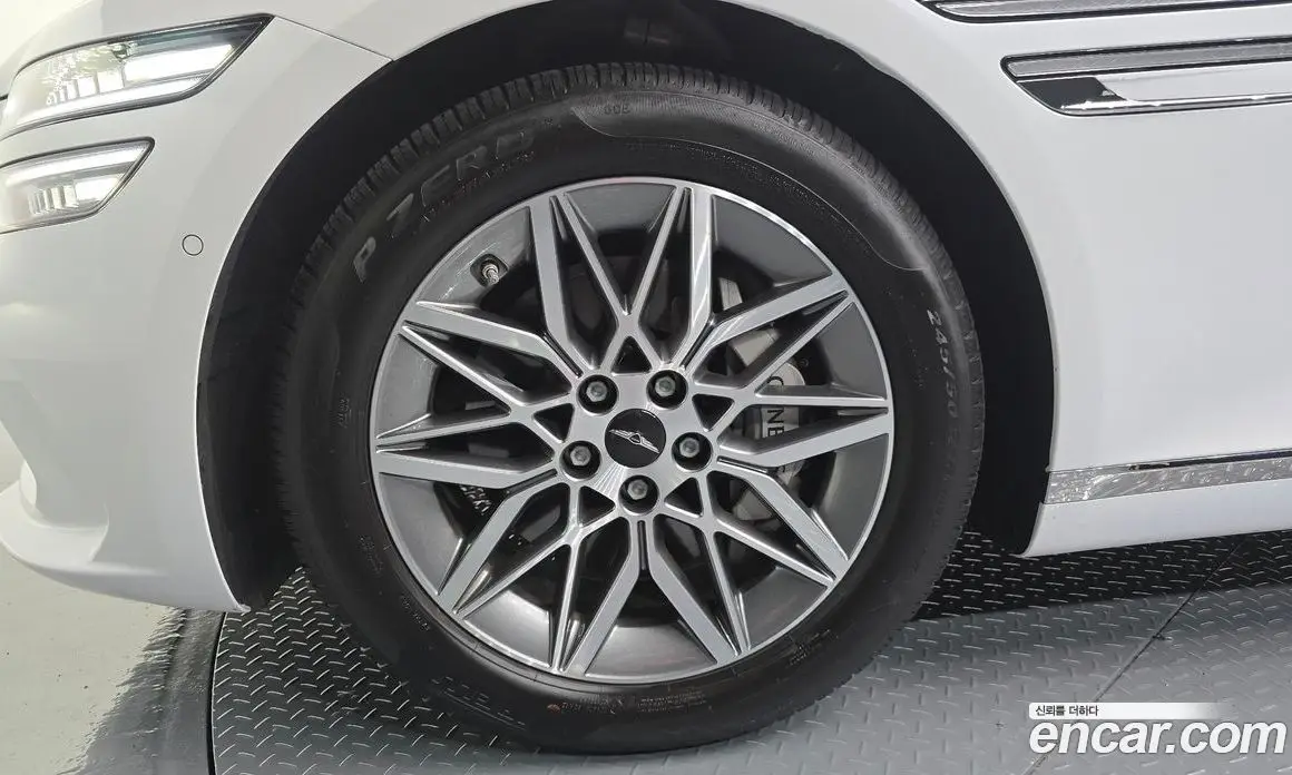 Genesis G80 2024 2.5 автомат (гидро), фото 5 Genesis G80 2024 2.5 автомат (гидро), фото 5