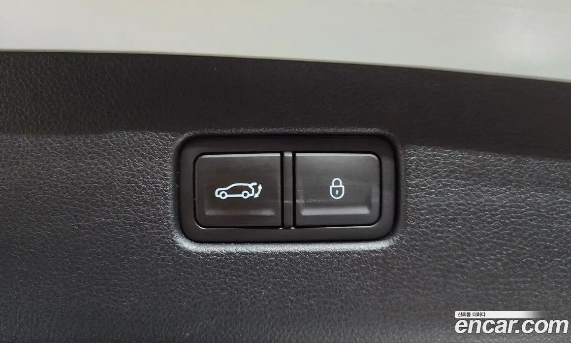 Genesis GV70 2022 2.5 автомат (гидро), фото 31 Genesis GV70 2022 2.5 автомат (гидро), фото 31
