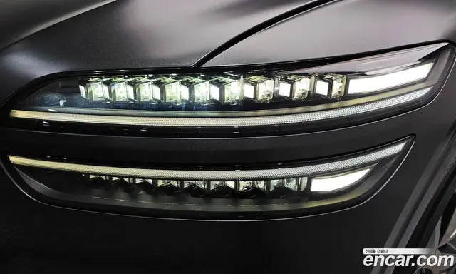 Genesis GV70 2024 3.5 автомат (гидро), миниатюра 8