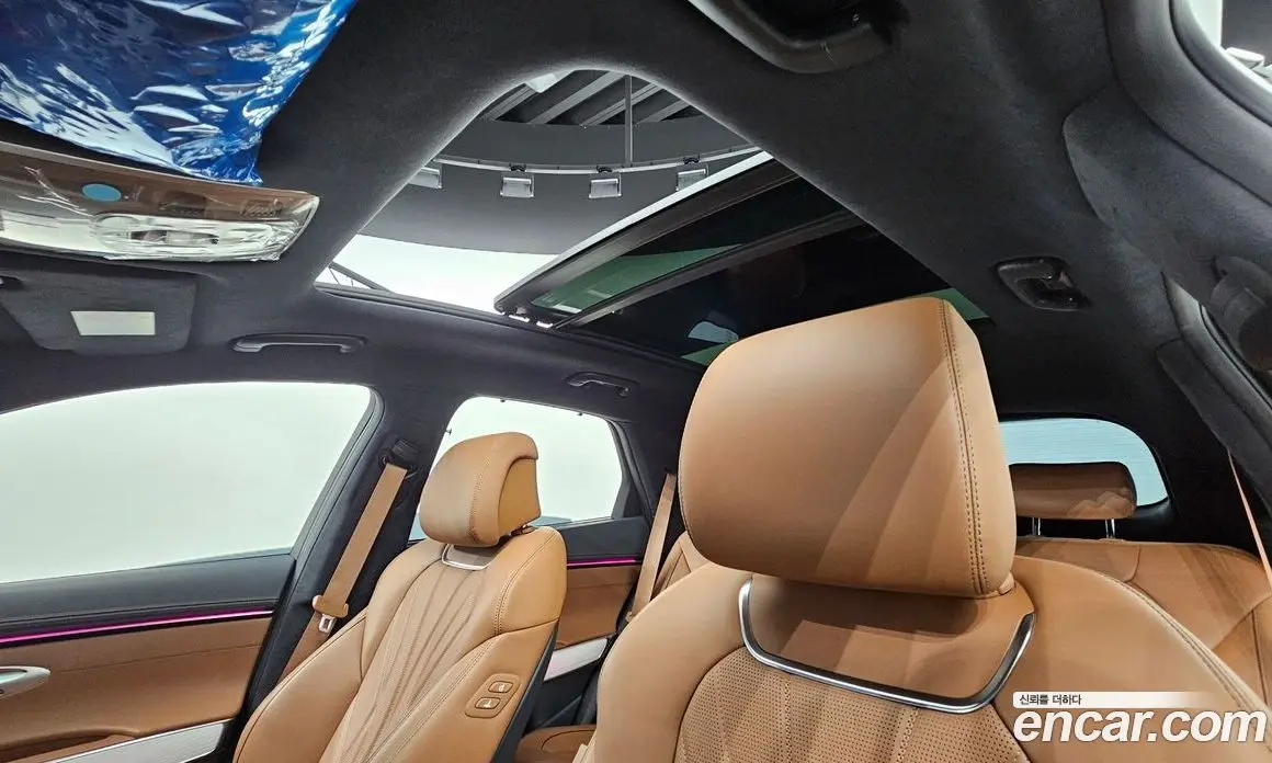 Genesis GV70 2024 2.5 автомат (гидро), фото 23