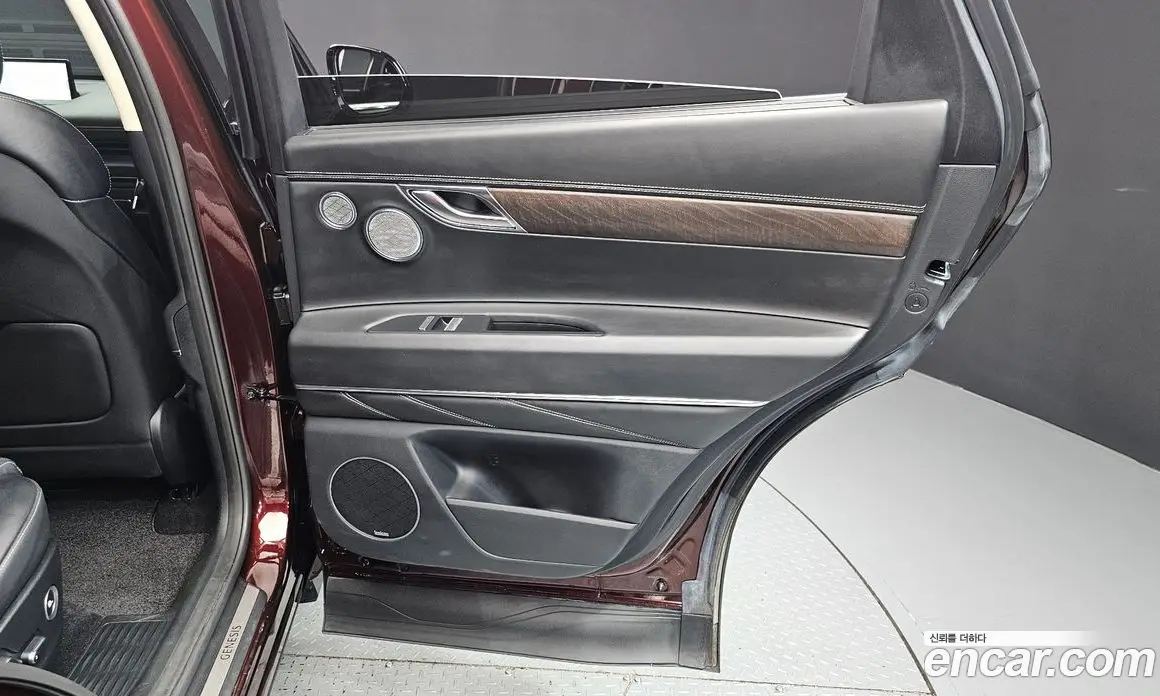 Genesis GV80 2021 2.5 автомат (гидро), фото 15 Genesis GV80 2021 2.5 автомат (гидро), фото 15