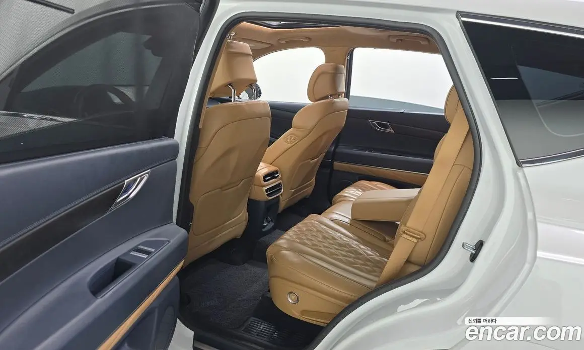 Genesis GV80 2021 2.5 автомат (гидро), фото 12 Genesis GV80 2021 2.5 автомат (гидро), фото 12