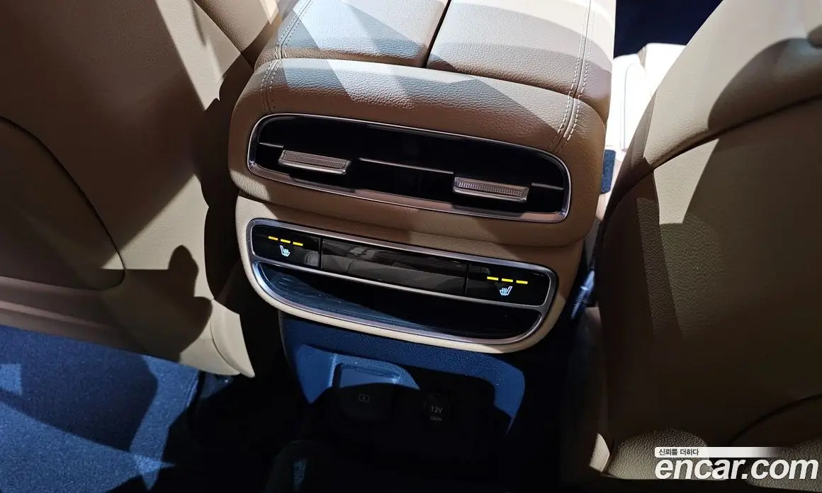 Genesis GV80 2021 2.5 автомат (гидро), фото 31 Genesis GV80 2021 2.5 автомат (гидро), фото 31