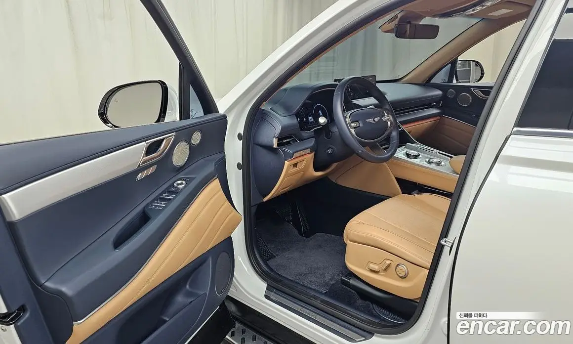 Genesis GV80 2023 2.5 автомат (гидро), фото 13 Genesis GV80 2023 2.5 автомат (гидро), фото 13