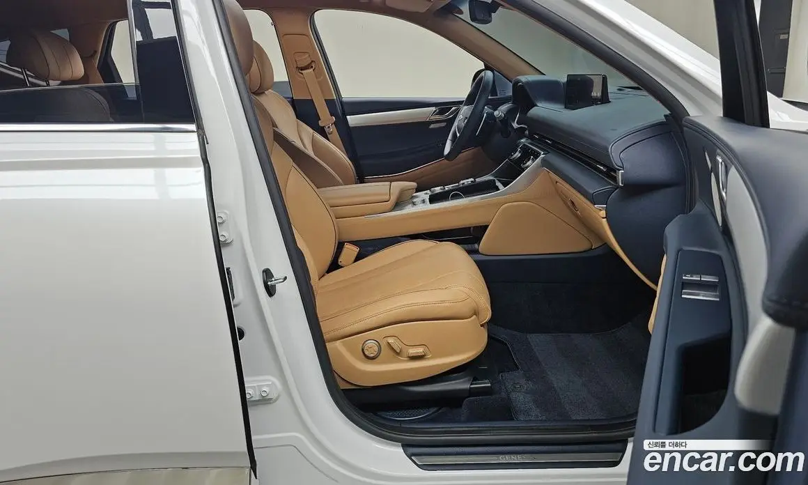 Genesis GV80 2023 2.5 автомат (гидро), фото 16 Genesis GV80 2023 2.5 автомат (гидро), фото 16