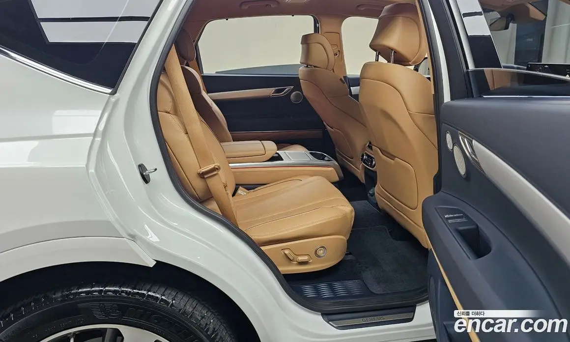 Genesis GV80 2023 2.5 автомат (гидро), фото 17 Genesis GV80 2023 2.5 автомат (гидро), фото 17
