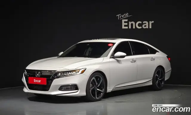 Honda Accord 2018 2.0 автомат (гидро), миниатюра 1