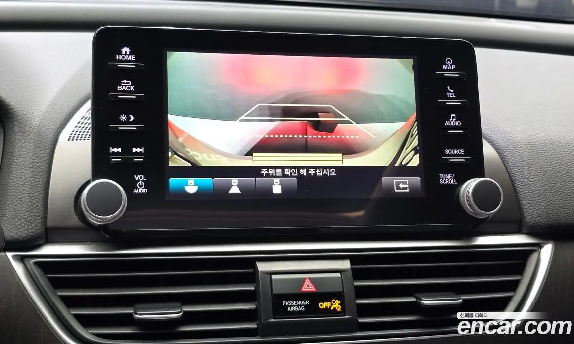 Honda Accord 2018 2.0 автомат (гидро), фото 21