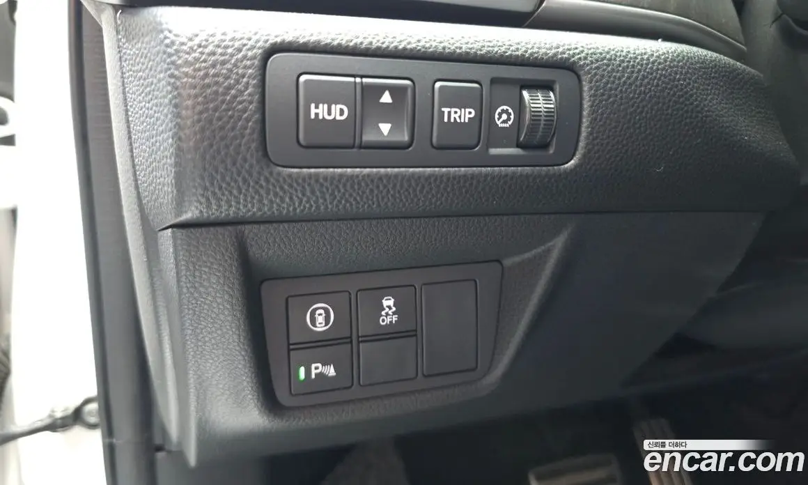 Honda Accord 2018 2.0 автомат (гидро), фото 28