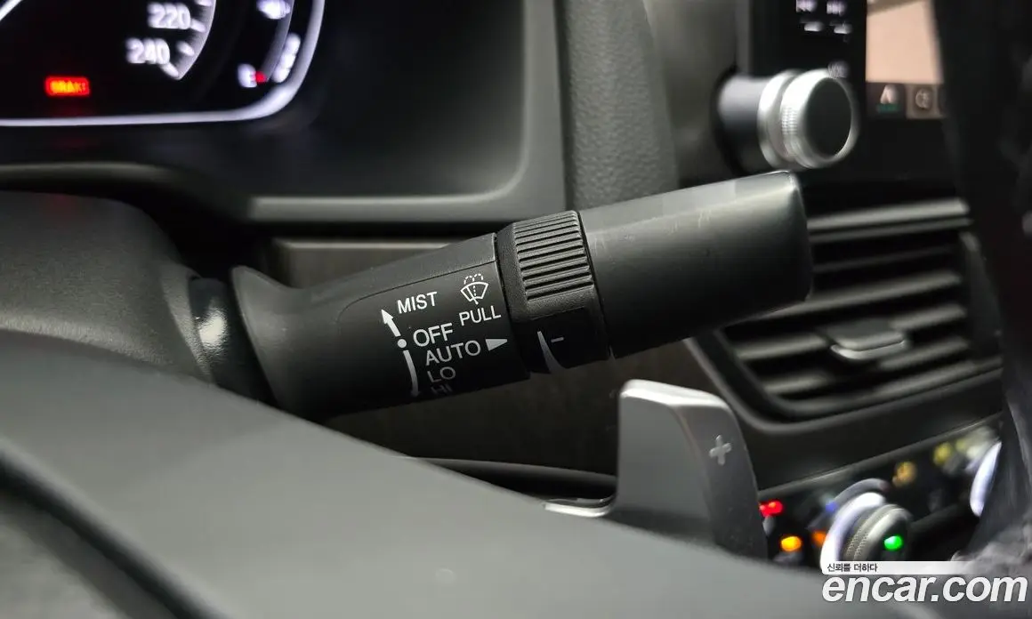 Honda Accord 2018 2.0 автомат (гидро), фото 30