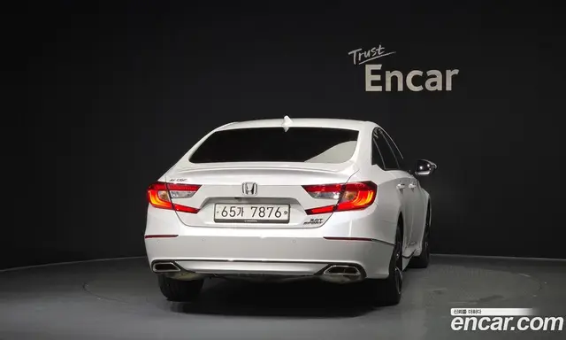 Honda Accord 2018 2.0 автомат (гидро), миниатюра 4