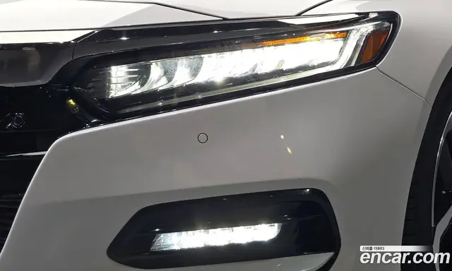 Honda Accord 2018 2.0 автомат (гидро), миниатюра 8