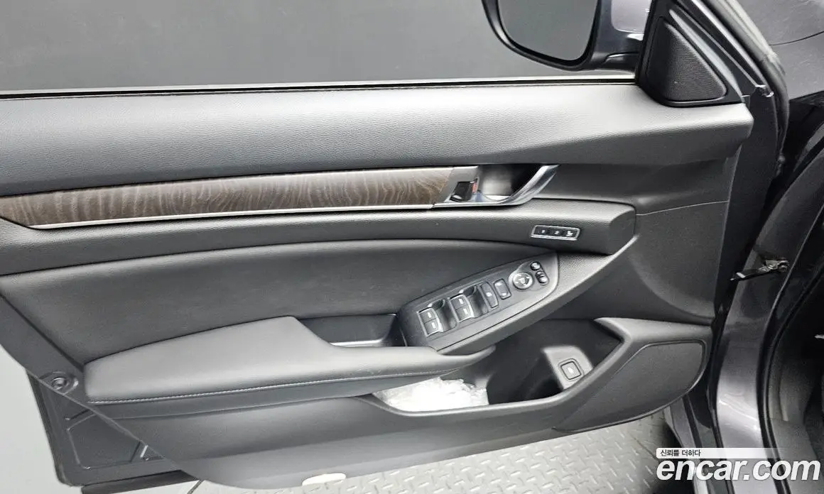 Honda Accord 2020 2.0 автомат (гидро), фото 14