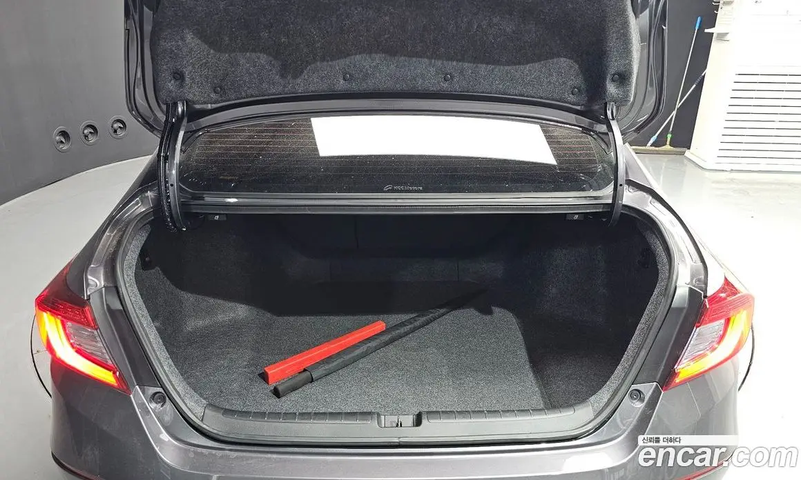Honda Accord 2020 2.0 автомат (гидро), фото 26