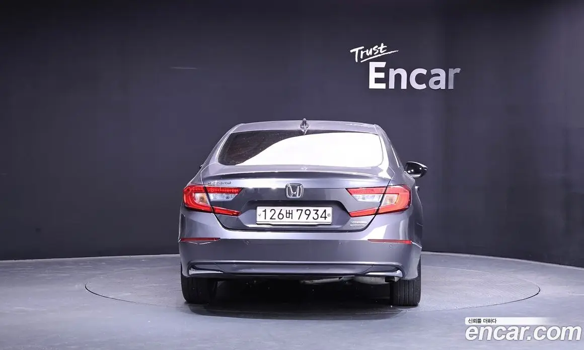 Honda Accord 2020 2.0 автомат (гидро), фото 4
