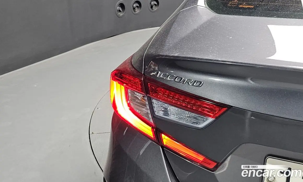 Honda Accord 2020 2.0 автомат (гидро), фото 9