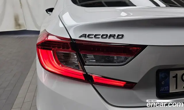 Honda Accord 2022 2.0 автомат (гидро), миниатюра 9 Honda Accord 2022 2.0 автомат (гидро), миниатюра 9