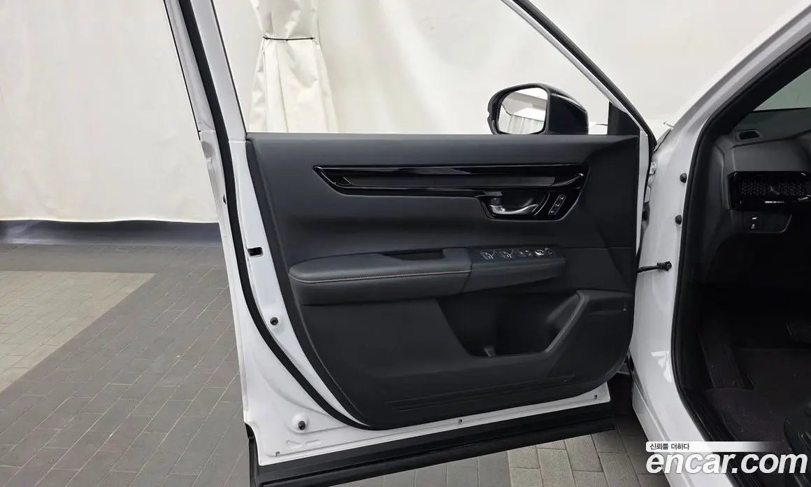 Honda CR-V 2023 2.0 автомат (гидро), фото 14 Honda CR-V 2023 2.0 автомат (гидро), фото 14