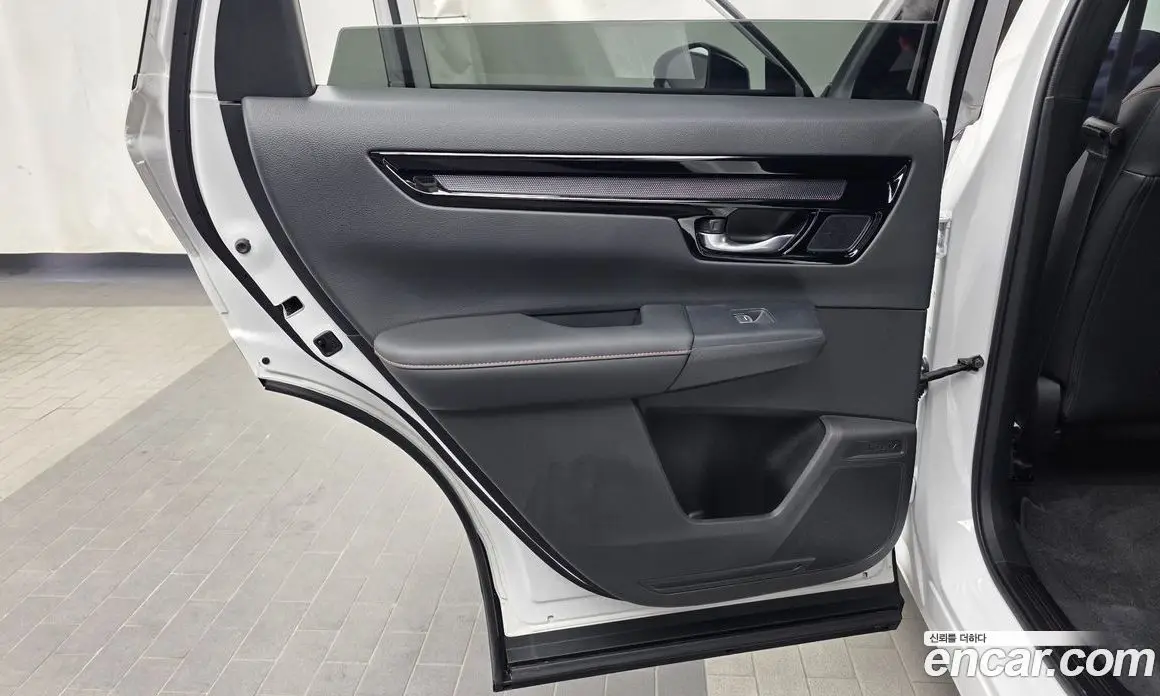 Honda CR-V 2023 2.0 автомат (гидро), фото 15 Honda CR-V 2023 2.0 автомат (гидро), фото 15