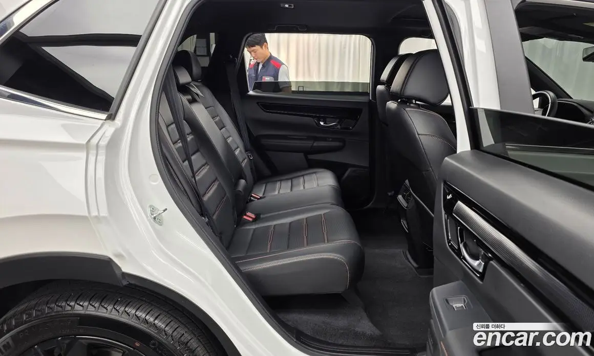 Honda CR-V 2023 2.0 автомат (гидро), фото 18 Honda CR-V 2023 2.0 автомат (гидро), фото 18