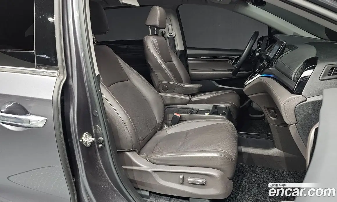 Honda Odyssey 2019 3.5 автомат (гидро), фото 11 Honda Odyssey 2019 3.5 автомат (гидро), фото 11