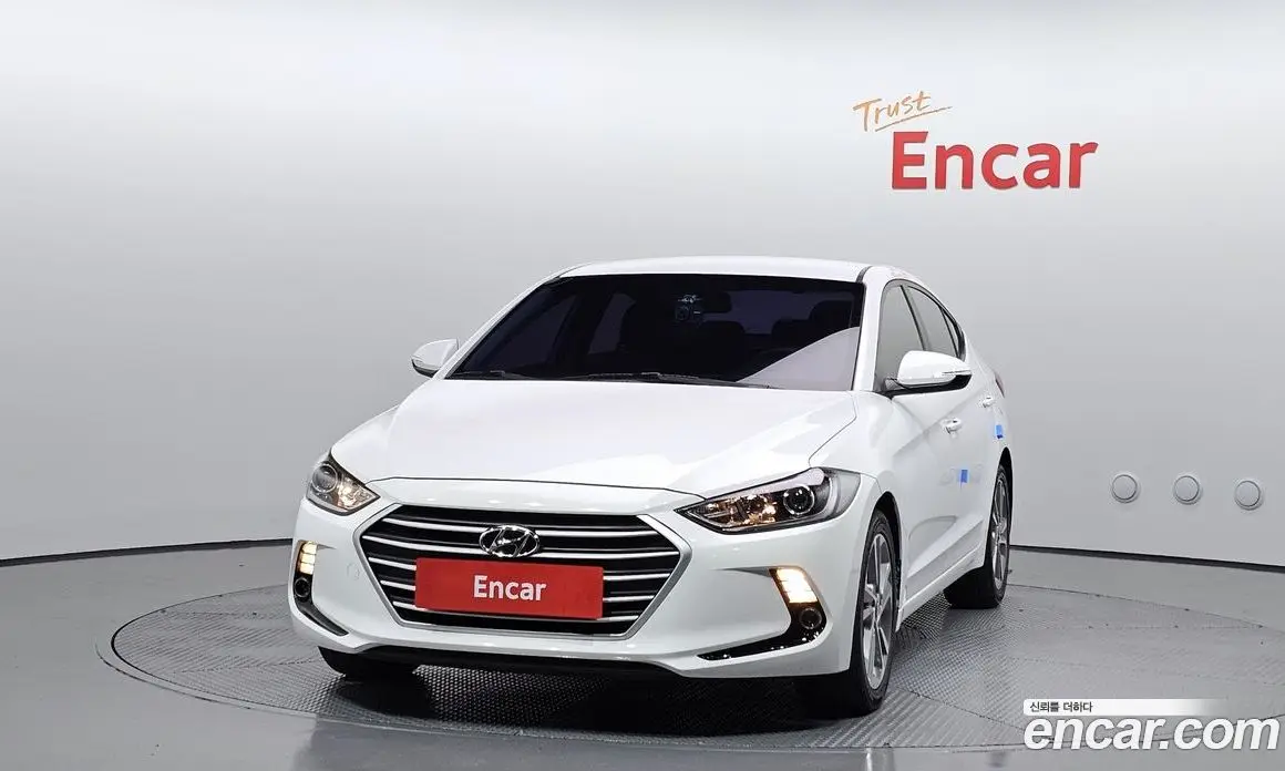 Hyundai Avante 2017 1.6 автомат (гидро), фото 3 Hyundai Avante 2017 1.6 автомат (гидро), фото 3