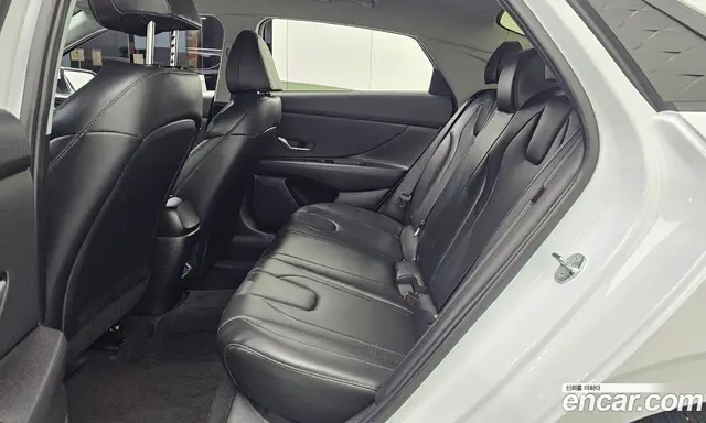 Hyundai Avante 2024 1.6 автомат (гидро), миниатюра 12