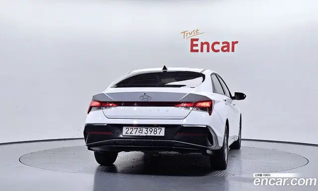Hyundai Avante 2024 1.6 автомат (гидро), миниатюра 4 Hyundai Avante 2024 1.6 автомат (гидро), миниатюра 4