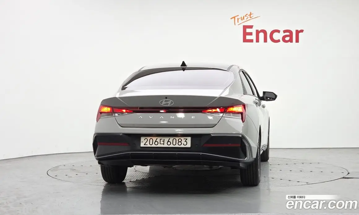 Hyundai Avante 2024 1.6 автомат (гидро), фото 4 Hyundai Avante 2024 1.6 автомат (гидро), фото 4