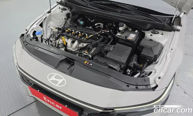 Hyundai Avante 2024 1.6 автомат (гидро), миниатюра 6 Hyundai Avante 2024 1.6 автомат (гидро), миниатюра 6