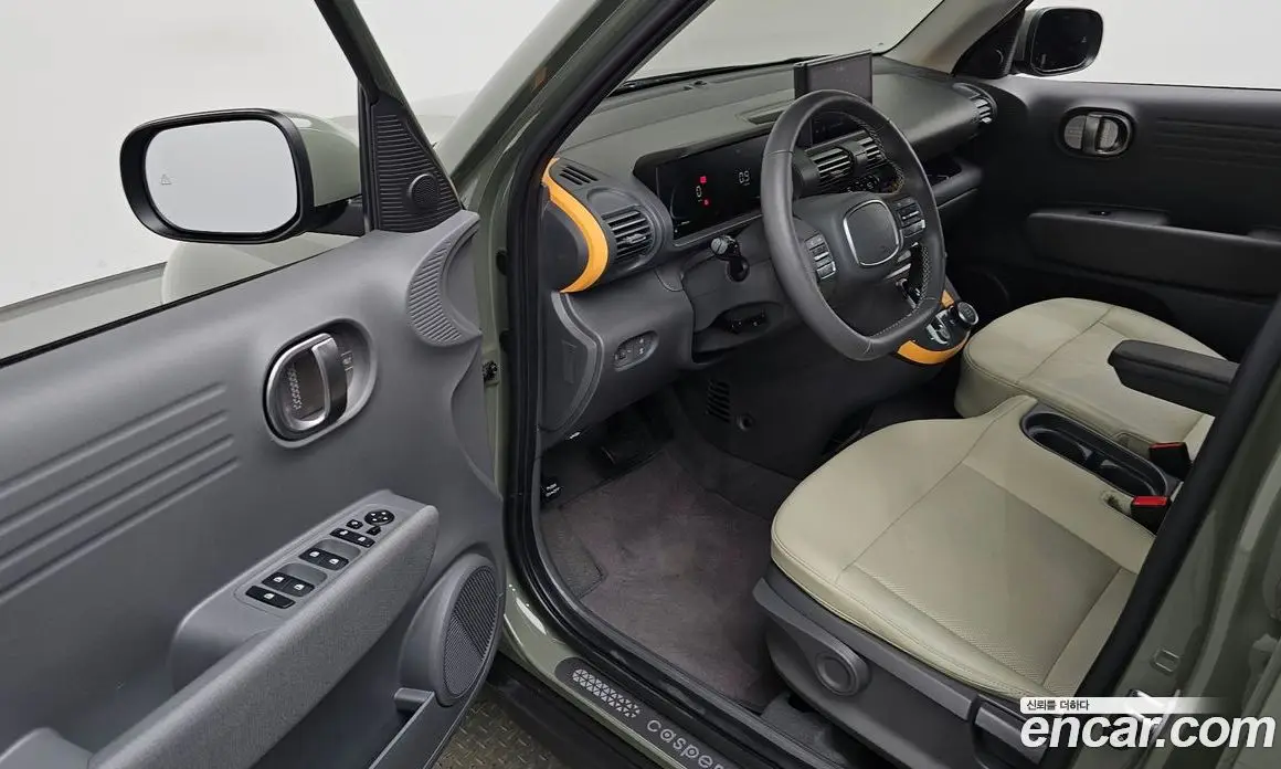 Hyundai Casper 2024 1.0 автомат (гидро), фото 13