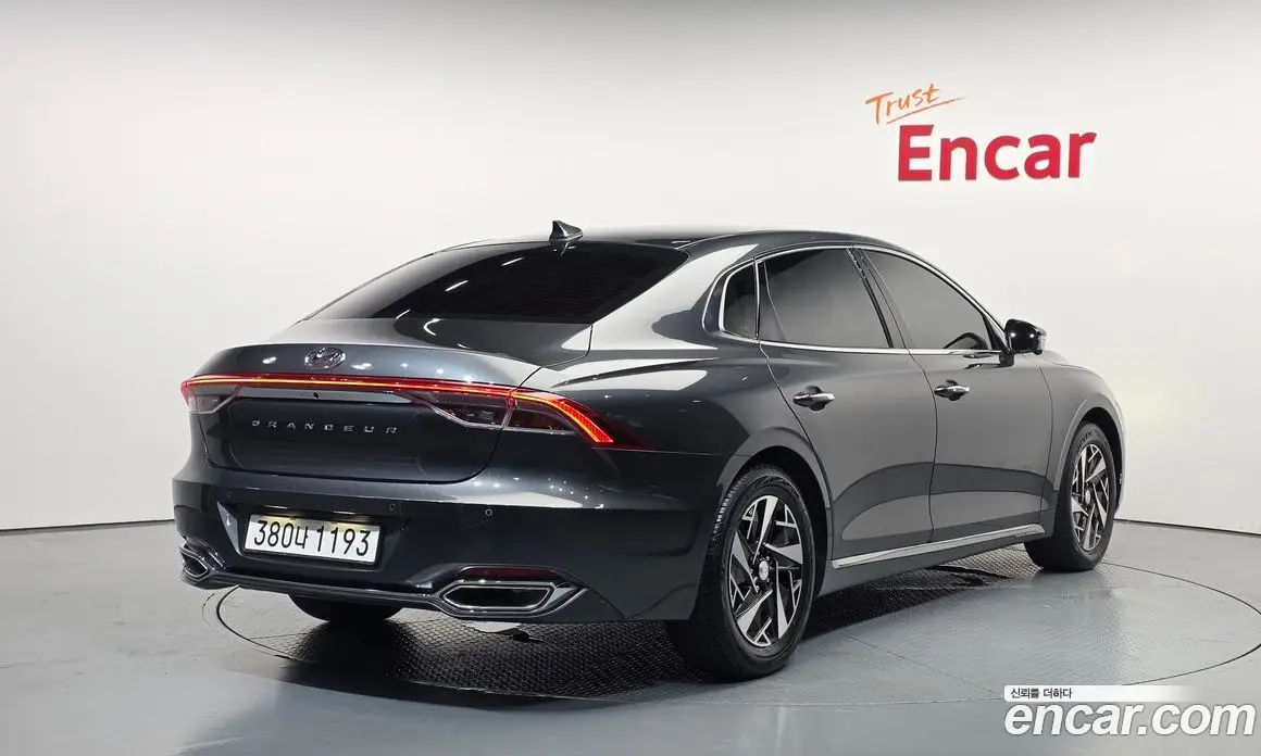 Hyundai Grandeur 2022 2.4 автомат (гидро), фото 2 Hyundai Grandeur 2022 2.4 автомат (гидро), фото 2