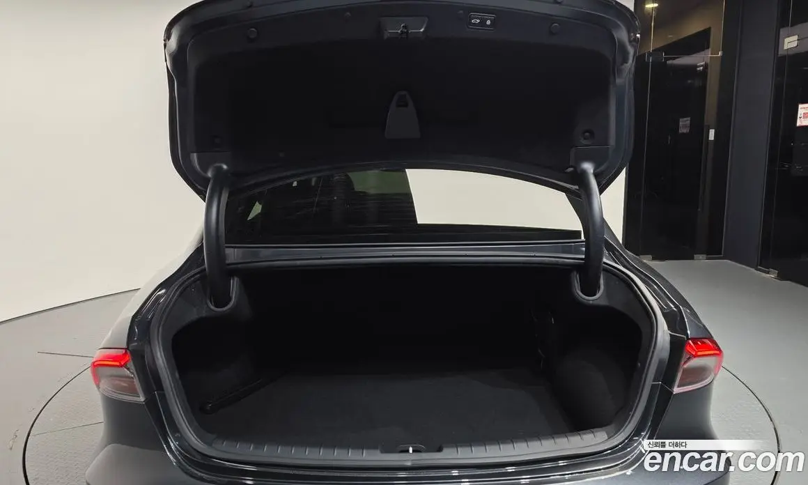 Hyundai Grandeur 2022 2.4 автомат (гидро), фото 20 Hyundai Grandeur 2022 2.4 автомат (гидро), фото 20